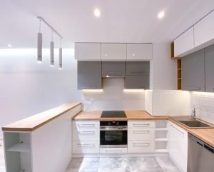 biało szaro kuchnia